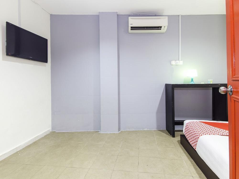Oyo 304 Zero Hour Hotel Kuala Lumpur Exterior photo