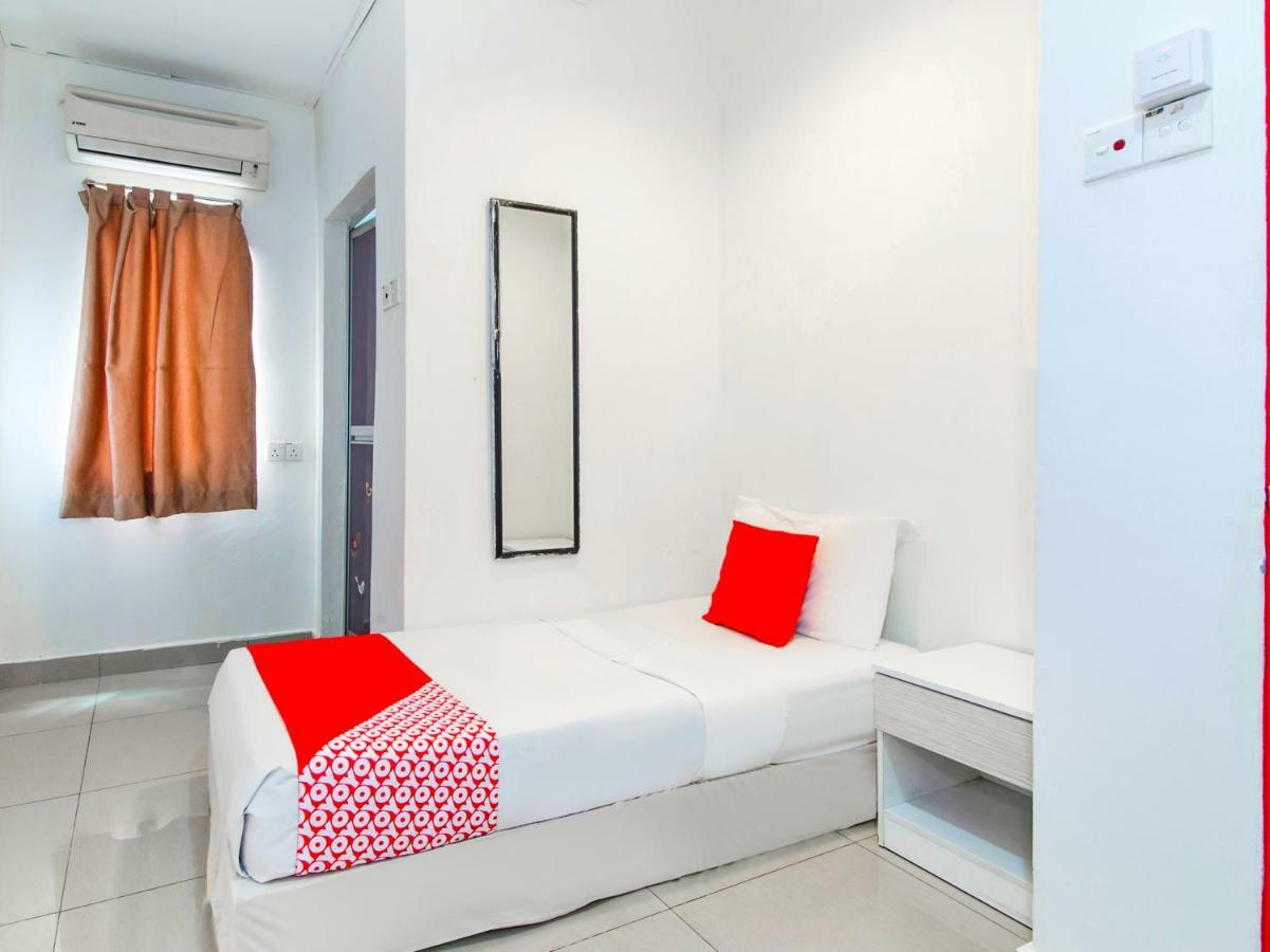 Oyo 304 Zero Hour Hotel Kuala Lumpur Exterior photo